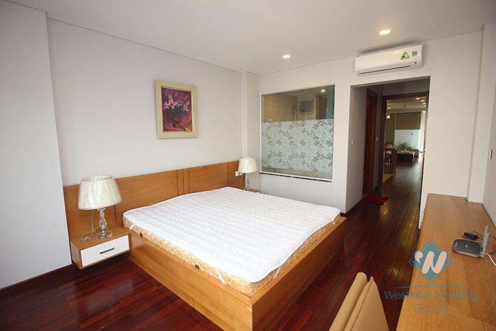 Luxury 01 bedroom apartment in high floor for rent in Hai Ba Trung district.